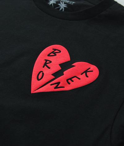 OVERSIZE BROKEN HEART PUFF MENS T-SHIRT